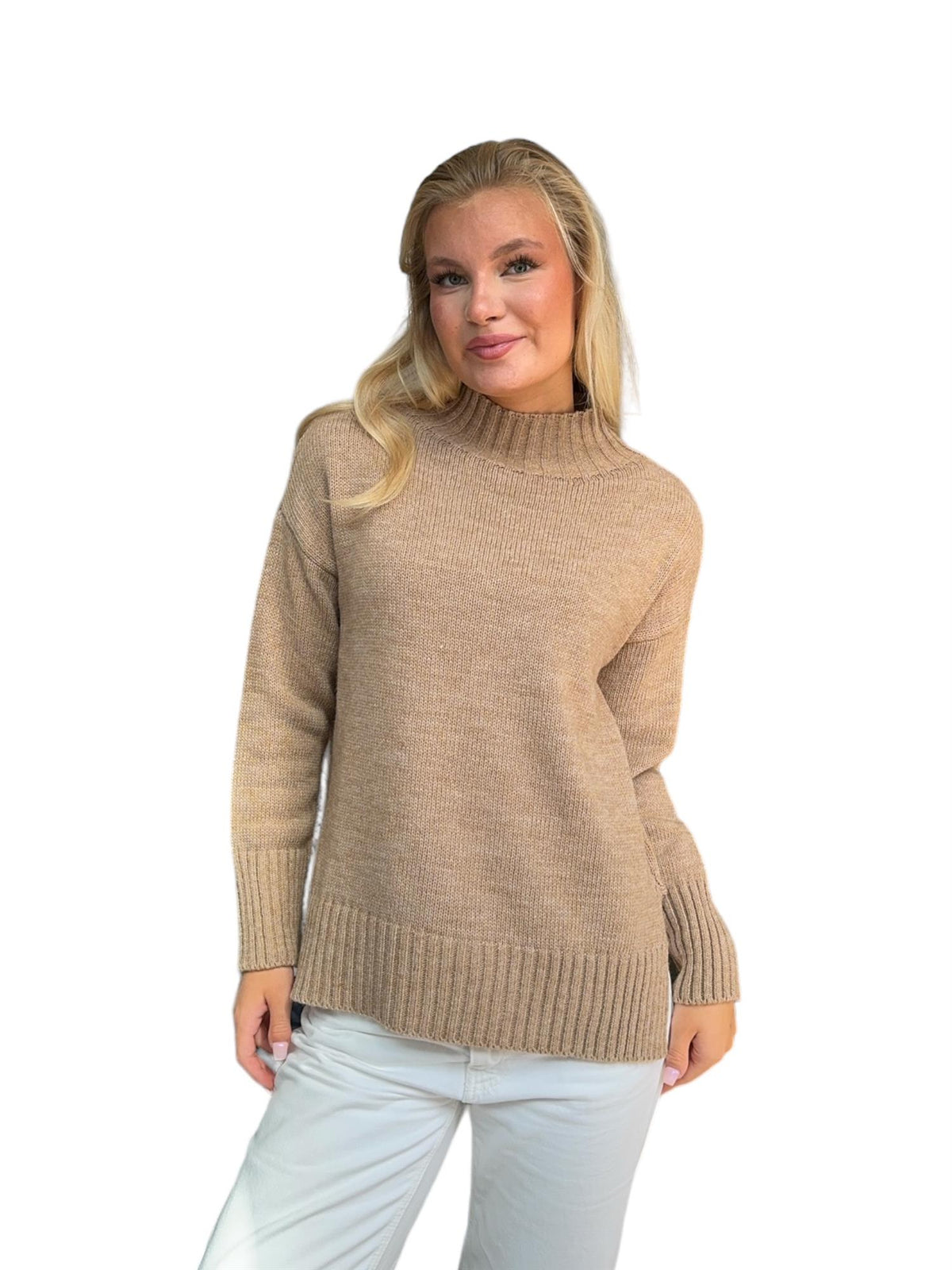 Knitted best pullover Camel